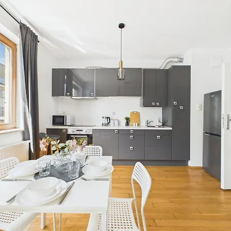 Apartament Dywizjonu 149a Superapart