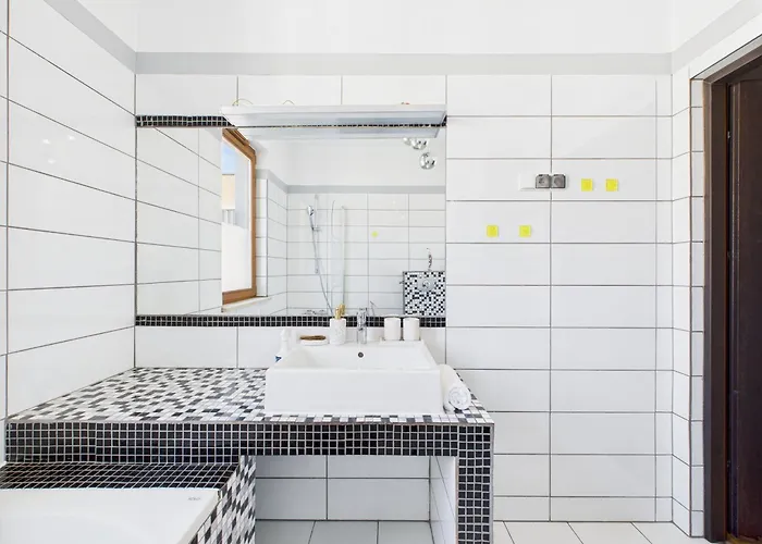 Dywizjonu 149a Superapart وارسو